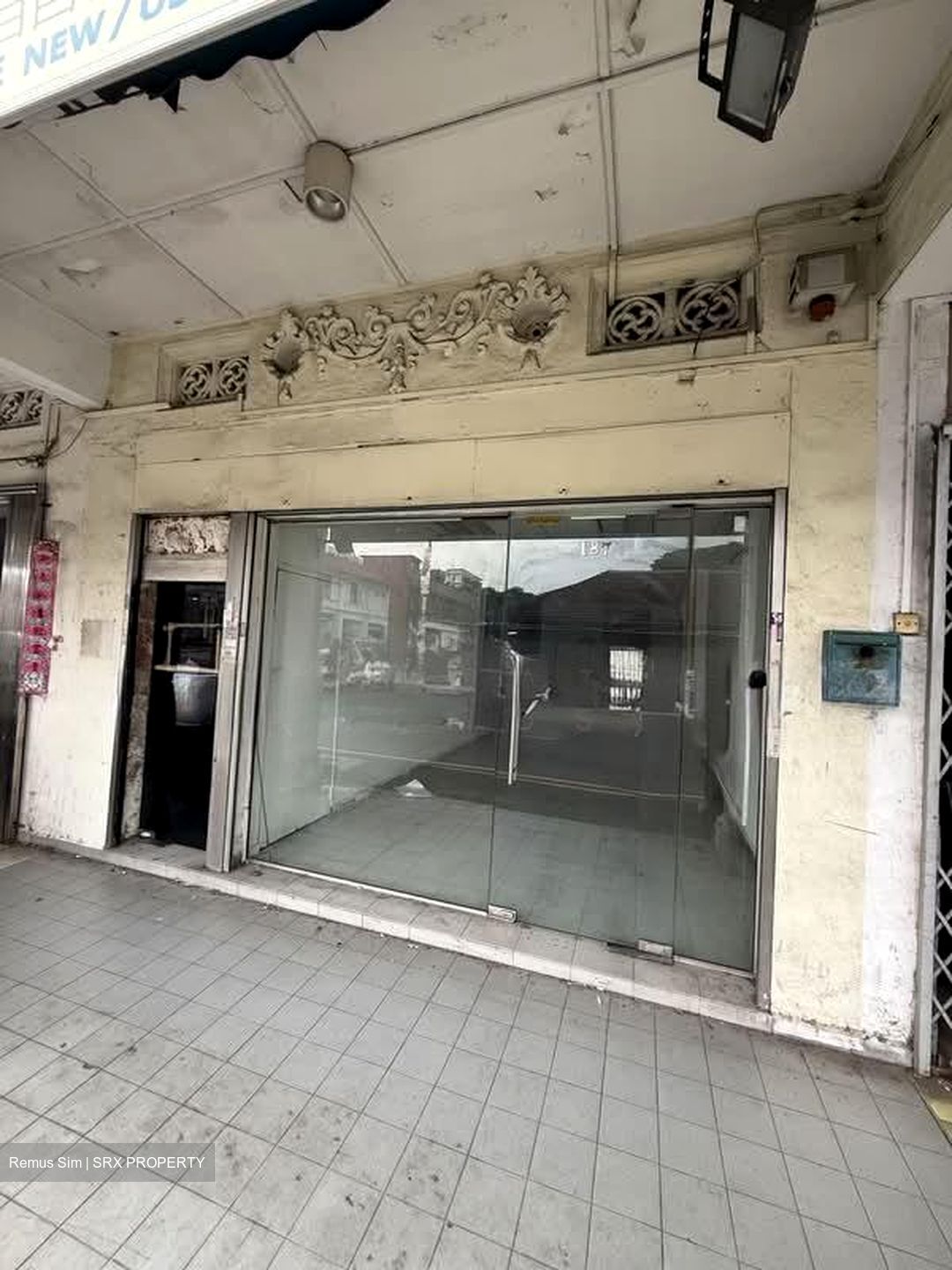 Sims Avenue (D14), Shop House #605898551